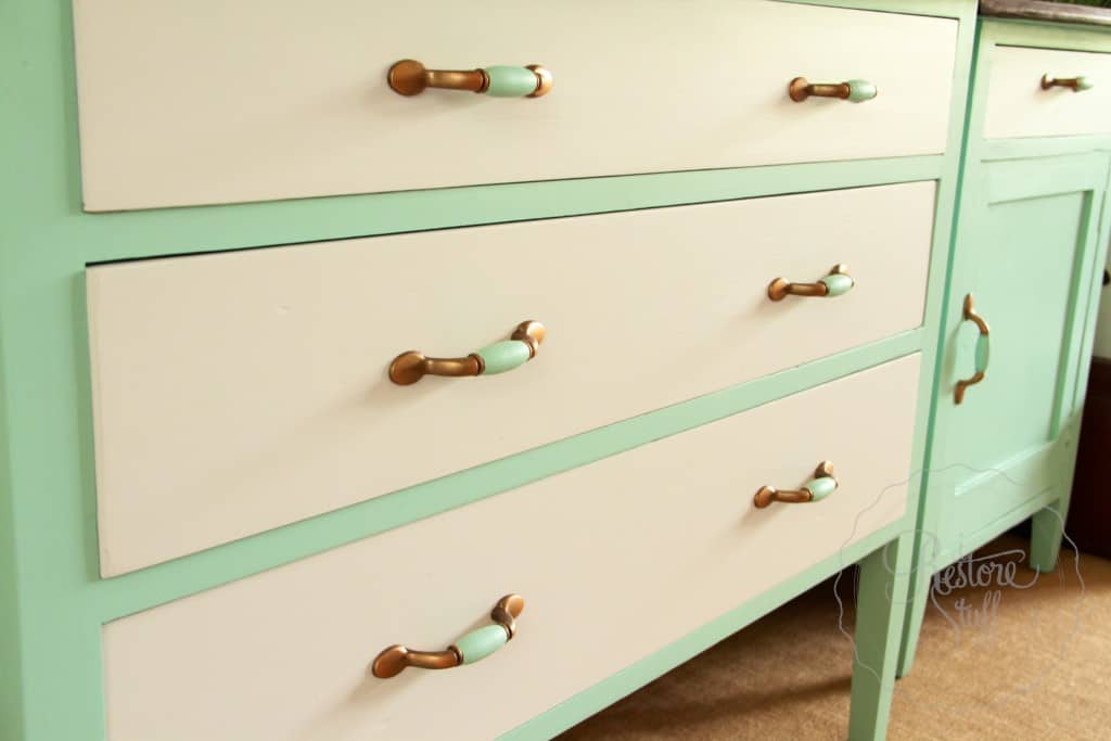 dresser & bedside Laurentien finished 14