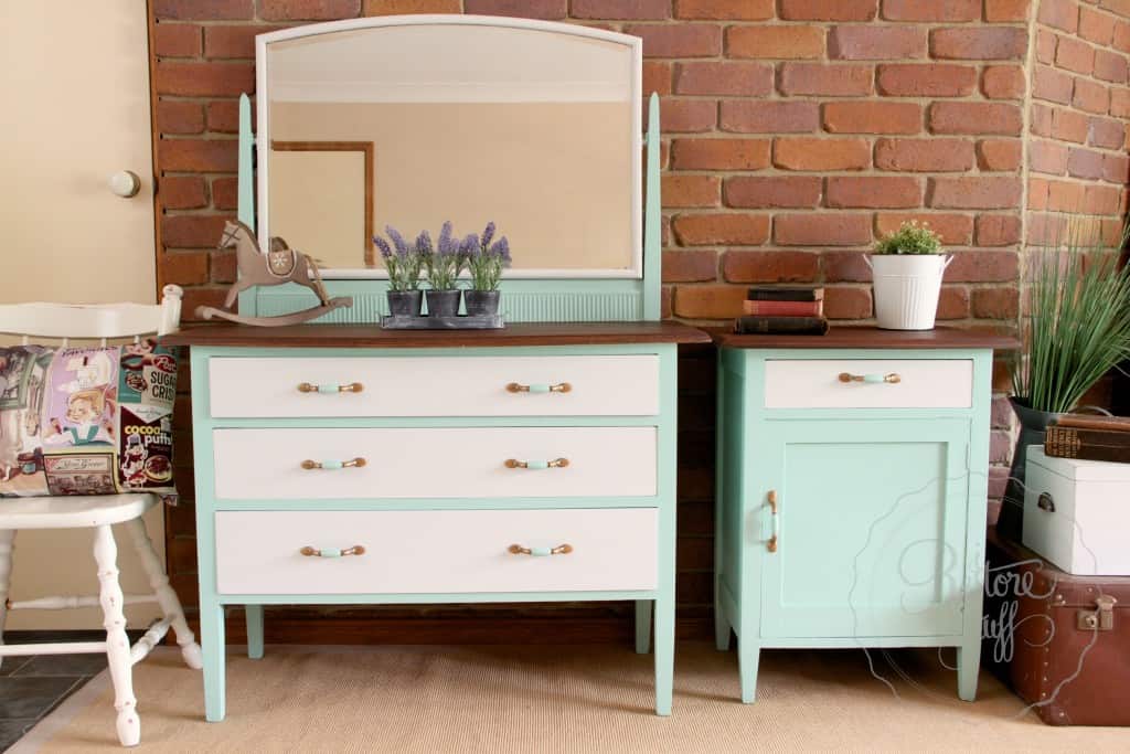 dresser & bedside Laurentien finished 2