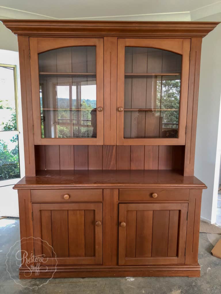 Raw Silk Hutch