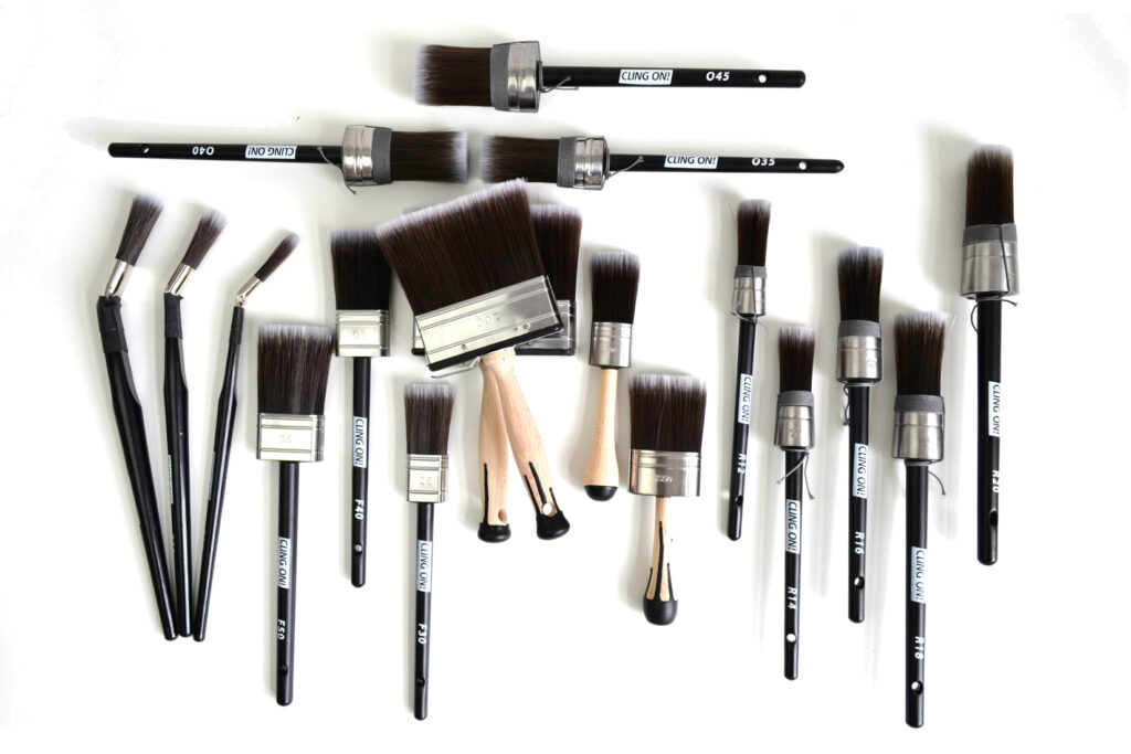 Cling on brushes range of sizes and shapes