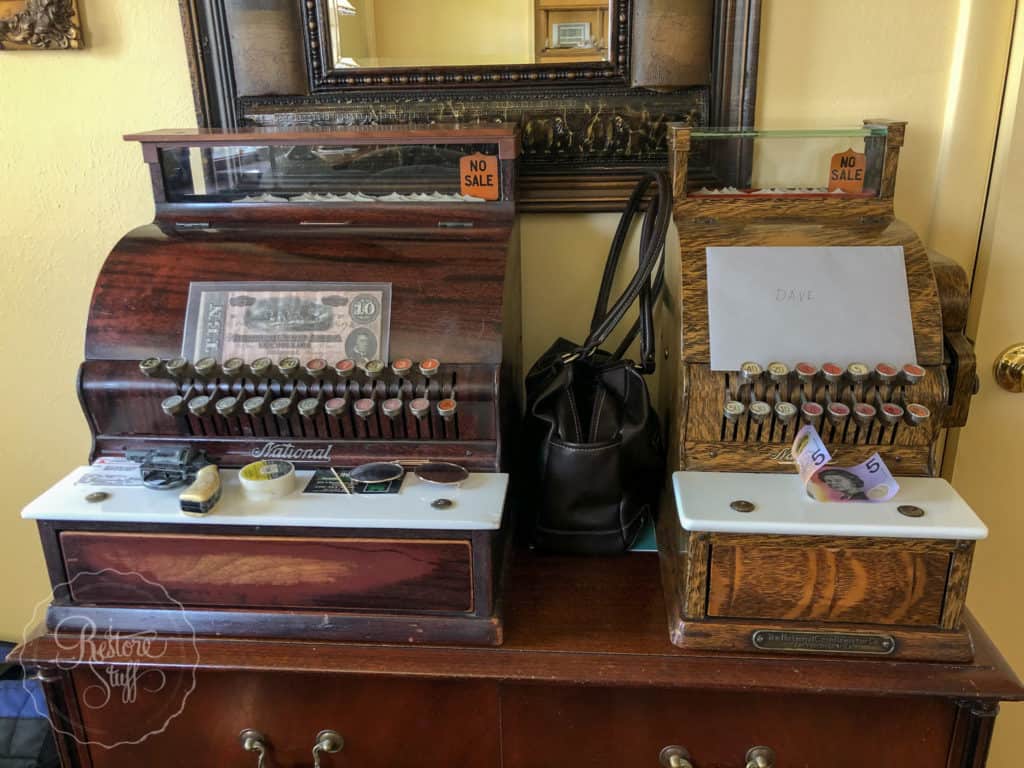 antiques & collectables cash registers