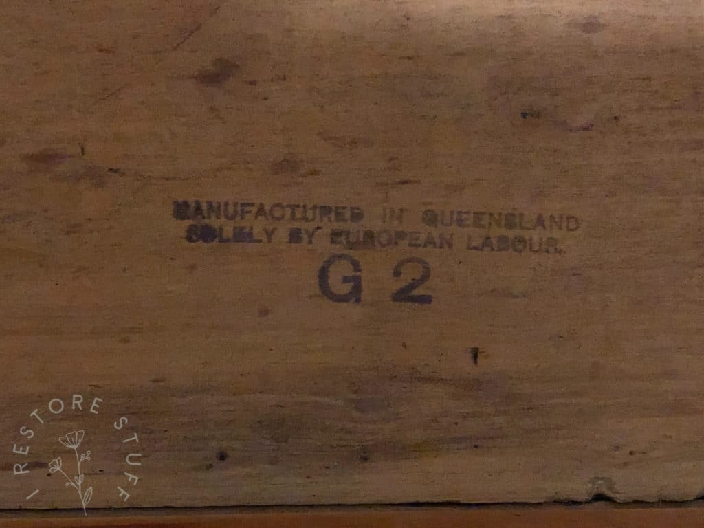 Manufactured in Queensland solely by European Labour. G2.