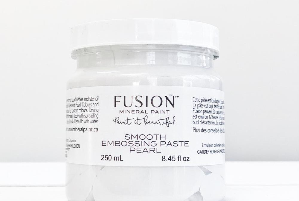Smooth Embossing Paste – Pearl by Fusion Mineral Paint