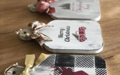 Christmas Decor Boards using Miss Mustard Seed’s Milk Paint & Essential Stencils