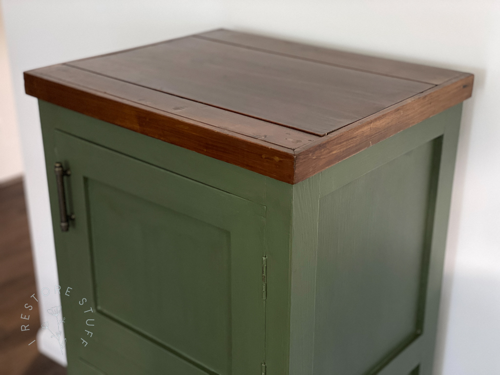 Bayberry garden cupboard