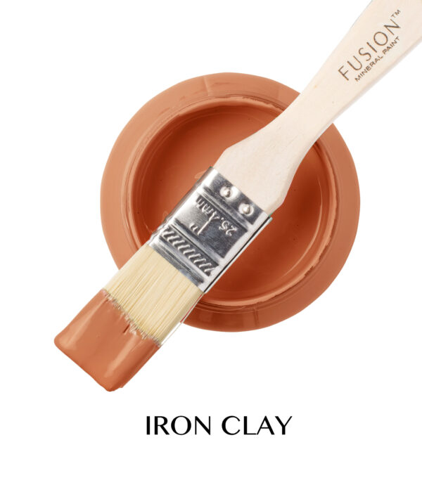 Iron clay pot & brush