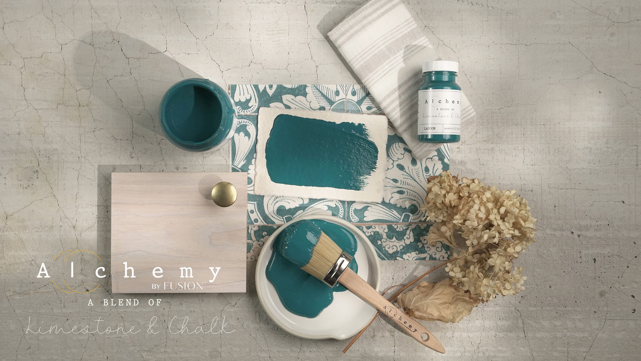 Alchemy by Fusion, Lagoon flat lay